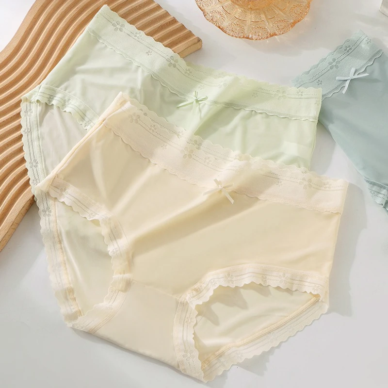 Mid-Rise Ice Silk Panties Japanese Soft Thin Underwear Cream-colored Cute Sexy Lingerie Breathable Girl Female Ladies Underpants
Mid-Rise Ice Silk Panties Japanese Soft Thin Underwear Cream-colored Cute Sexy Lingerie Breathable Girl Female Ladies Underpants