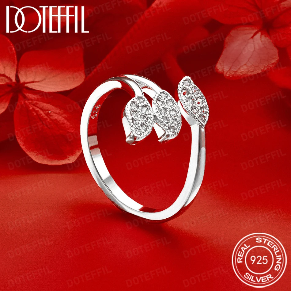 DOTEFFIL 925 Sterling Silver Ring with Shiny Crystal Three-Leaf Design Women's Jewelry
DOTEFFIL 925 Sterling Silver Ring with Shiny Crystal Three-Leaf Design Women's Jewelry