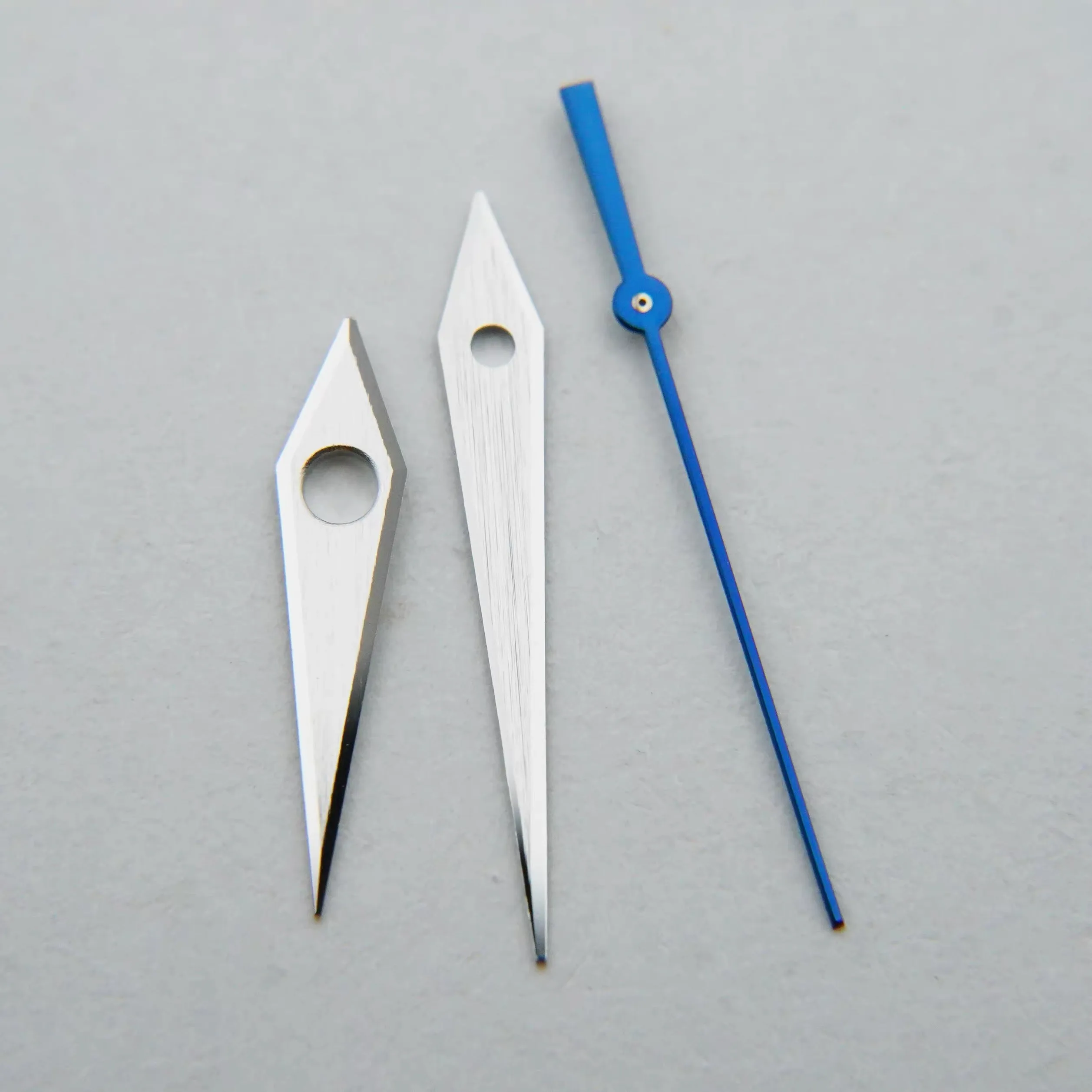 NH35/NH36/4R36 Size 8.5*12.5*13mm Watch Hand Polished Hands Watch Accessories Needles Pointer GS Series
NH35/NH36/4R36 Size 8.5*12.5*13mm Watch Hand Polished Hands Watch Accessories Needles Pointer GS Series