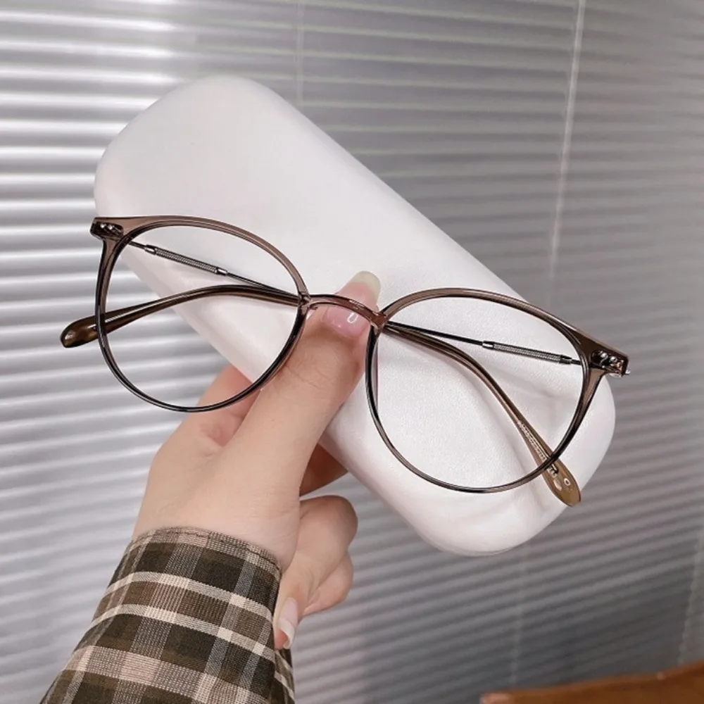 Anti Blue Eyeglasses Korean Retro Round Anti Radiation Glasses Metal Frame Eyeglasses For Women/Men
Anti Blue Eyeglasses Korean Retro Round Anti Radiation Glasses Metal Frame Eyeglasses For Women/Men