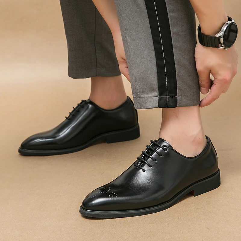 Men Fashion Block Leather Shoes Men Shoes Pointed Classic Fashion Shoes Lace up Business Office Dress Leather Shoes Size 38-46
Men Fashion Block Leather Shoes Men Shoes Pointed Classic Fashion Shoes Lace up Business Office Dress Leather Shoes Size 38-46
