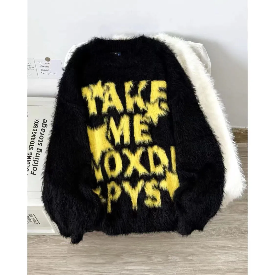 Ретро-свитер с американской вышивкой, круглым вырезом, свободного кроя, вязаная верхняя одежда, модная рубашка-пуловер для мужчин и женщин
Ретро-свитер с американской вышивкой, круглым вырезом, свободного кроя, вязаная верхняя одежда, модная рубашка-пуловер для мужчин и женщин