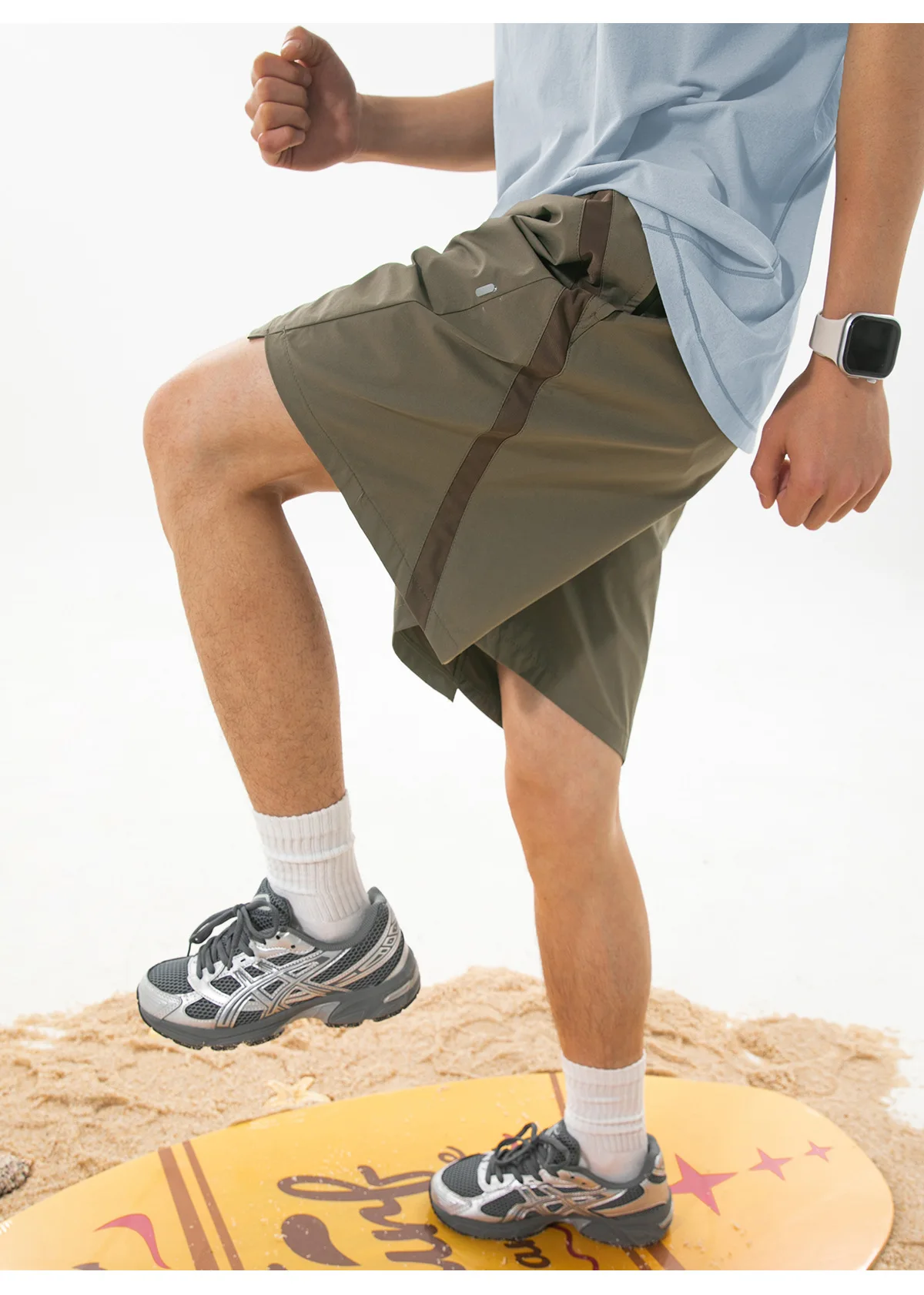 Breathable Men's Outdoor Sports Shorts: Summer Breathable Loose-Fit Cropped Trousers – Soft and Relaxed Fit
Breathable Men's Outdoor Sports Shorts: Summer Breathable Loose-Fit Cropped Trousers – Soft and Relaxed Fit