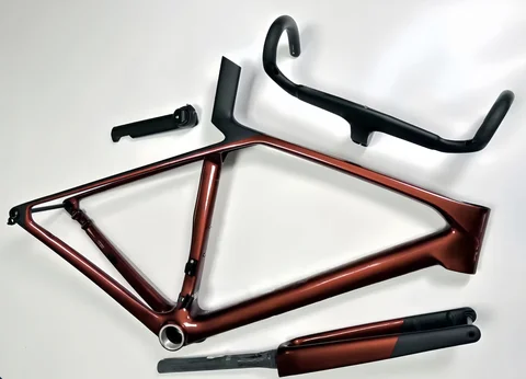 2025 Latest Arrival SLR Gen8 Carbon Road Frame, Di2/Mechanical Compatible, Full Internal Routing, Madone Aero Seatpost, 700C