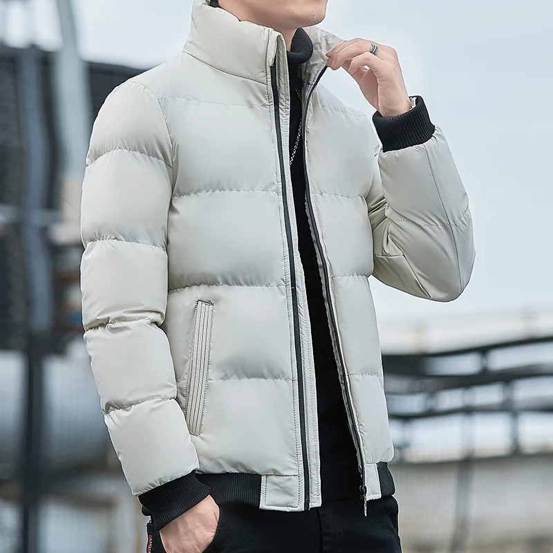 Winter Cotton Jaet Men's 2025 New Sle Windproof Warm Stand Collar Casual Versatile Cotton Coat for Youth Trendy Color
Winter Cotton Jaet Men's 2025 New Sle Windproof Warm Stand Collar Casual Versatile Cotton Coat for Youth Trendy Color