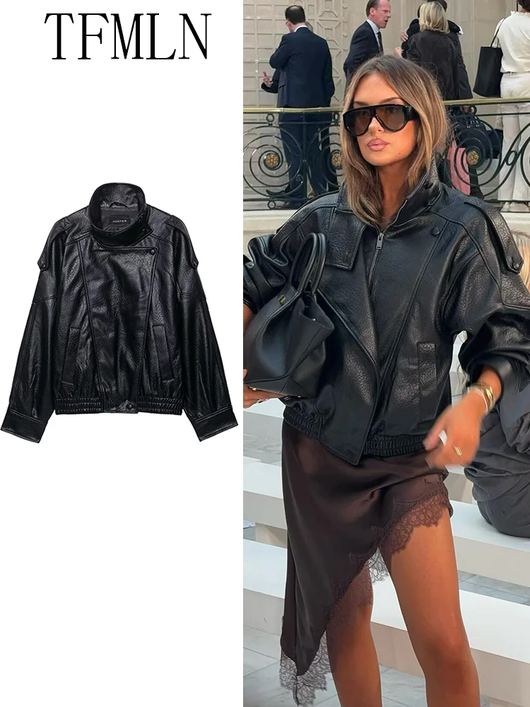TFMLN 2025 Women Faux Leather Loose Jacket High Street Stand Collar Long Sleeve Coat Fashion Causal Zipper Outwear Autumn Winter 
TFMLN 2025 Women Faux Leather Loose Jacket High Street Stand Collar Long Sleeve Coat Fashion Causal Zipper Outwear Autumn Winter