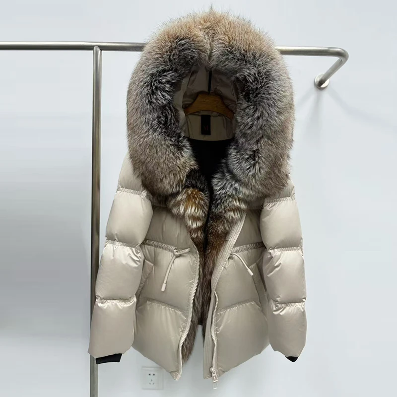2025 New Fur Collar Hooded White Goose down Jacket Women's Mid-Length Thickened Fur Coat Warm Commute Style Straight Cut
2025 New Fur Collar Hooded White Goose down Jacket Women's Mid-Length Thickened Fur Coat Warm Commute Style Straight Cut