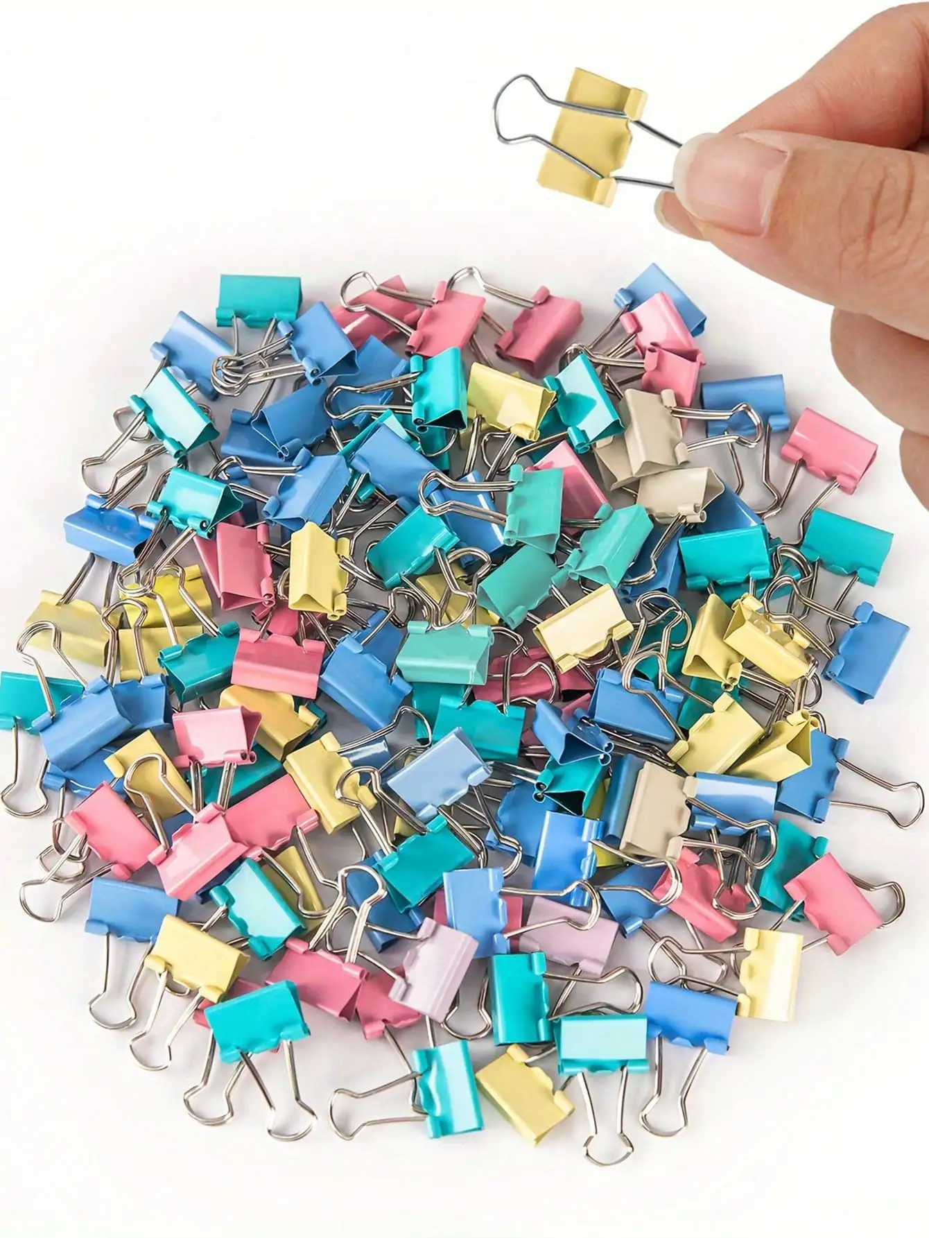 Colorful Paper Clips Set – 20/40pcs Mixed Clips for Office, Binding & School Supplies
Colorful Paper Clips Set – 20/40pcs Mixed Clips for Office, Binding & School Supplies