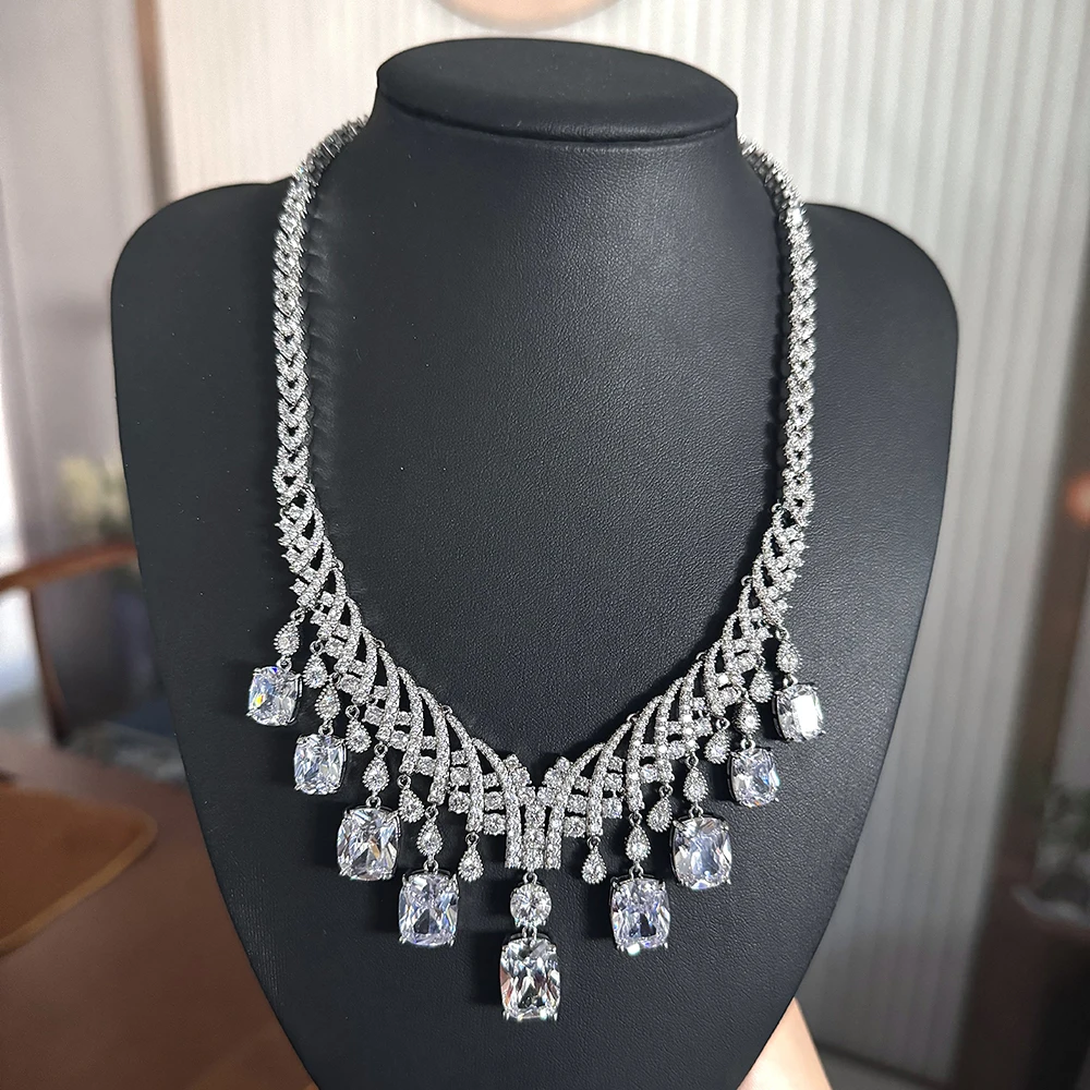 HIBRIDE New Popular Light Luxury Water Drop Necklace Exquisite Jewelry Set for Women Costume Prom Holiday Wedding Gift S-877 
HIBRIDE New Popular Light Luxury Water Drop Necklace Exquisite Jewelry Set for Women Costume Prom Holiday Wedding Gift S-877