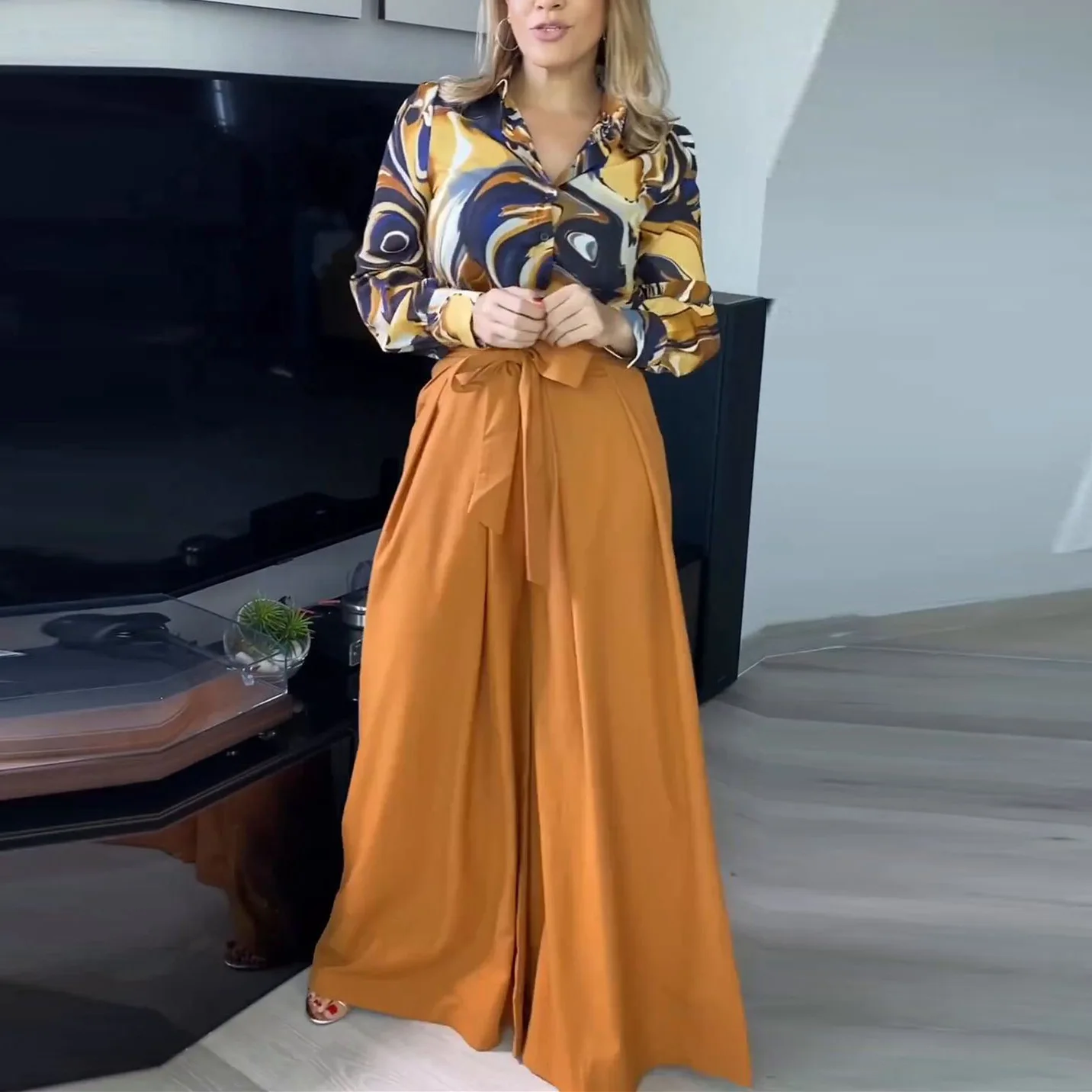 Fashion Commuter 2 Piece Sets Elegant Long Sleeves Single Breasted Shirt Lace Up Wide Leg Pants Set 2024 Autumn New Outfit
Fashion Commuter 2 Piece Sets Elegant Long Sleeves Single Breasted Shirt Lace Up Wide Leg Pants Set 2024 Autumn New Outfit