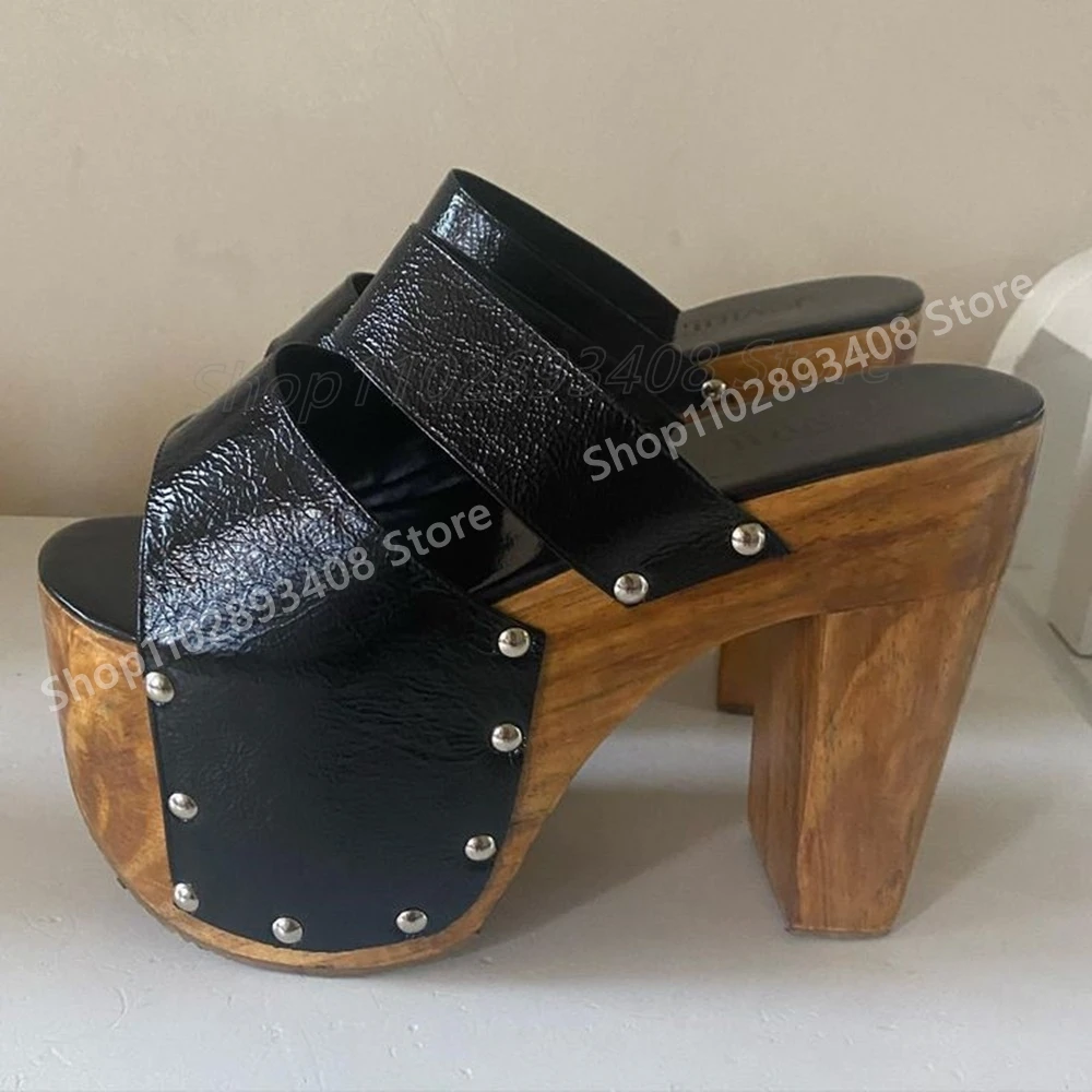 Black Round Rivets Decor Peep Toe Slippers Platform Chunky High Heel Matte Leather Fashion 2025 Women Shoes Summer Para Mujere 
Black Round Rivets Decor Peep Toe Slippers Platform Chunky High Heel Matte Leather Fashion 2025 Women Shoes Summer Para Mujere