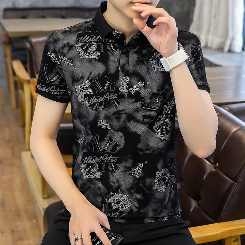 Men's Short Sleeved Ice Silk Cotton POLO Shirt 2022 New Summer Youth Style Versatile Printed Casual POLO Shirts Men High Quality
Men's Short Sleeved Ice Silk Cotton POLO Shirt 2022 New Summer Youth Style Versatile Printed Casual POLO Shirts Men High Quality