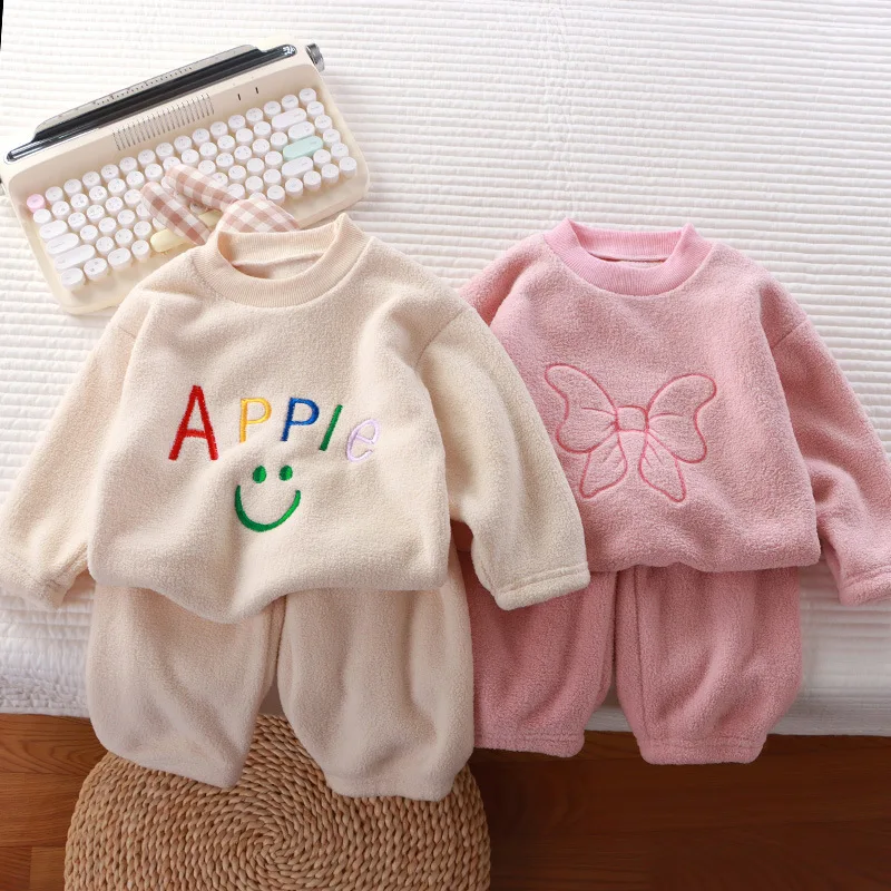 Girls Long Sleeve Winter Pajamas Plush And Thicken Home Wear 2 Piece/Set Boys Child Trendy Solid Color Loose Nightgown Suits
Girls Long Sleeve Winter Pajamas Plush And Thicken Home Wear 2 Piece/Set Boys Child Trendy Solid Color Loose Nightgown Suits