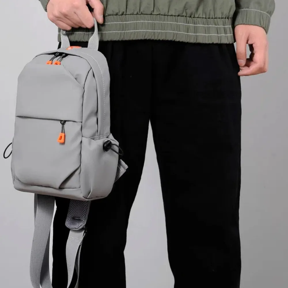 Polyester Men's Chest Bag Magnetic Buckle Breathable Outdoor Shoulder Bag Large Capacity Multi Functional Sports Walking Bag
Polyester Men's Chest Bag Magnetic Buckle Breathable Outdoor Shoulder Bag Large Capacity Multi Functional Sports Walking Bag