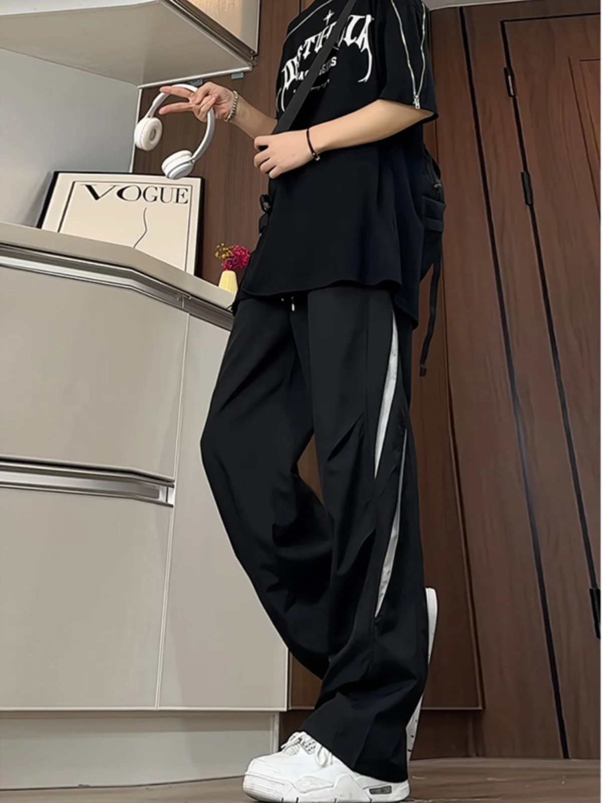 Bla Qui Dry American Sle Cargo Pants Men Summer Thin High Street Paratrooper Workwear Design Sense Ice Silk Wide Leg Pants
Bla Qui Dry American Sle Cargo Pants Men Summer Thin High Street Paratrooper Workwear Design Sense Ice Silk Wide Leg Pants