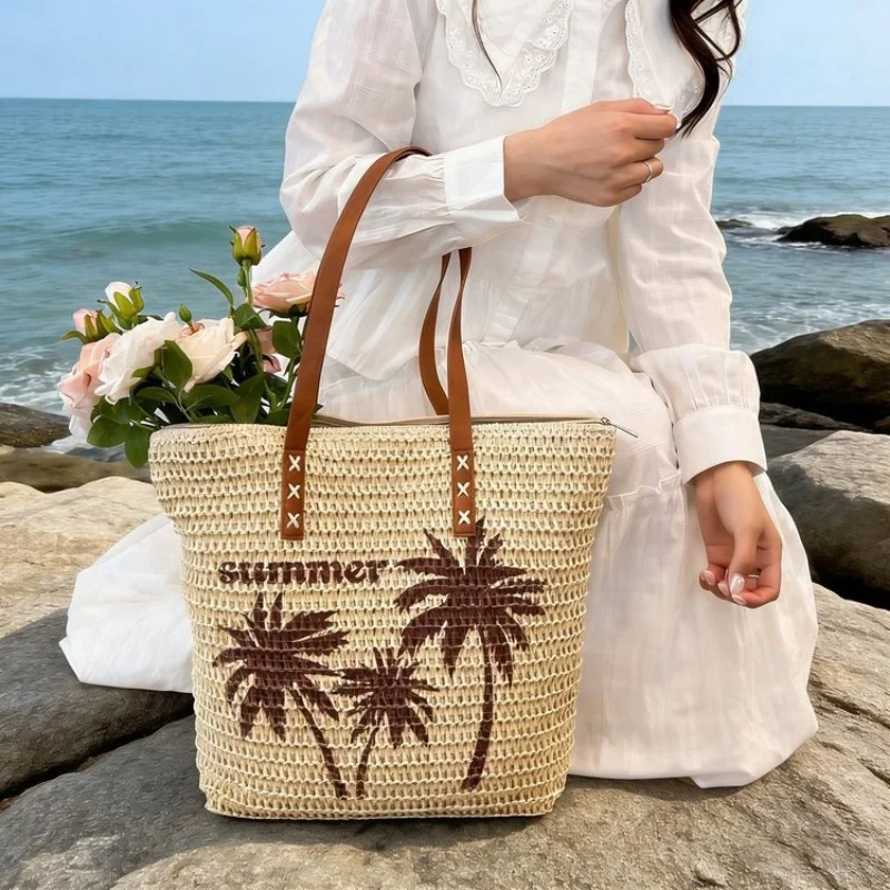 Red Carpet Ready Designer Diaper Bag For Women Luxury Leather Tote Elegant Crossbody Bag Stylish Glamour
Red Carpet Ready Designer Diaper Bag For Women Luxury Leather Tote Elegant Crossbody Bag Stylish Glamour
