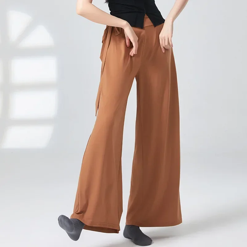 Chinese classical dance elegant straight wide-leg pants women's summer new modern dance pants
Chinese classical dance elegant straight wide-leg pants women's summer new modern dance pants
