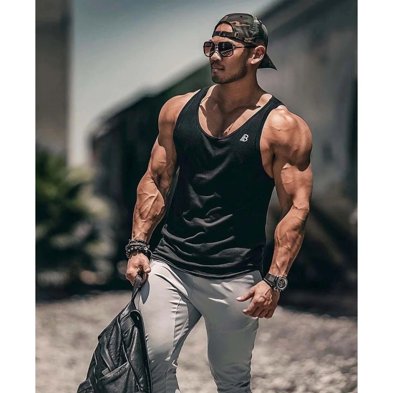 Casual Simple Style Men Tank Top Fashion Breathable Gym T-shirt Man Outdoor Run Sports Vest Tees Summer Fitness Sleeveless Shirt
Casual Simple Style Men Tank Top Fashion Breathable Gym T-shirt Man Outdoor Run Sports Vest Tees Summer Fitness Sleeveless Shirt