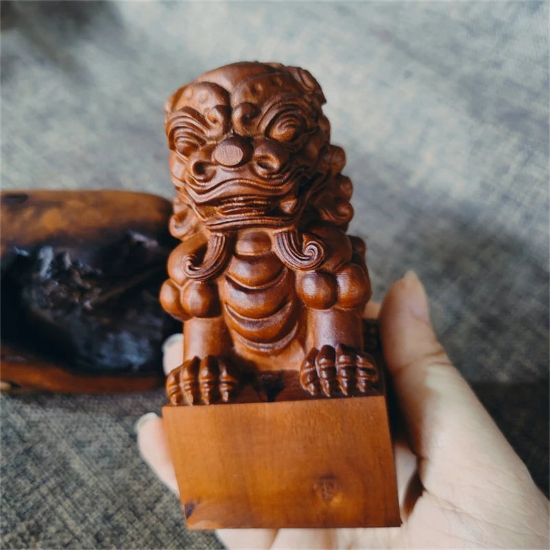 Деревянная печать льва, изысканная резьба, орнамент в стиле тайского печать, благоприятные принадлежности фэн-шуй
Деревянная печать льва, изысканная резьба, орнамент в стиле тайского печать, благоприятные принадлежности фэн-шуй