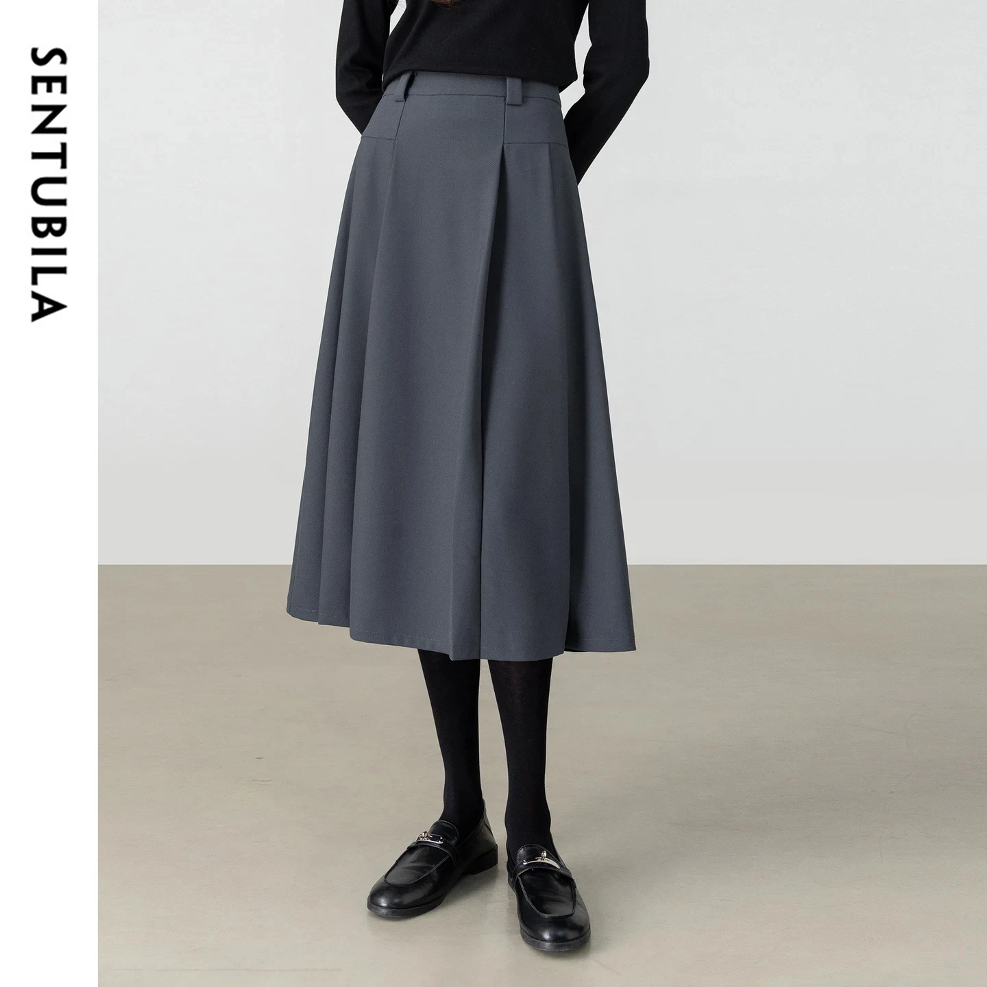 SENTUBILA Women's Commute A-Line Pleated Skirt 2026 Spring New Fashion Minimalist Grey Loose Flattering Midi Skirt 161QB6728
SENTUBILA Women's Commute A-Line Pleated Skirt 2026 Spring New Fashion Minimalist Grey Loose Flattering Midi Skirt 161QB6728