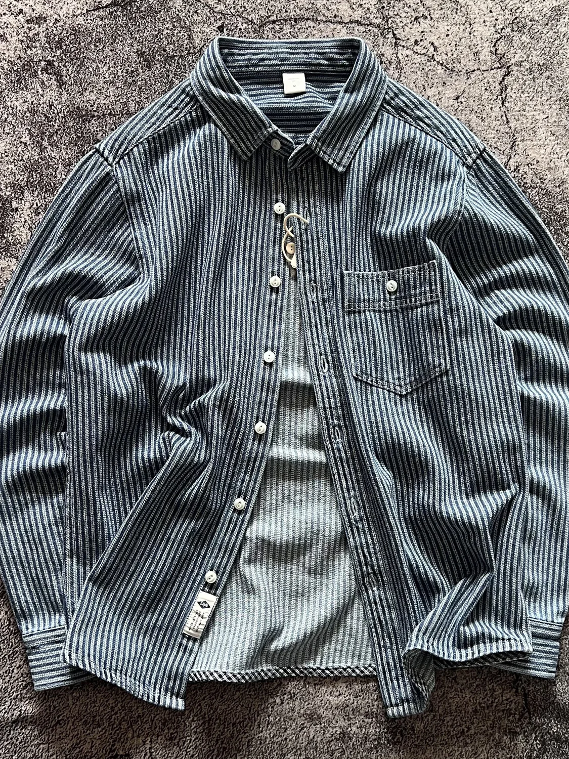 American Retro Cotton Work Shirt Long Sleeve Loose Fit Spring Autumn Men's Shirt Coat with Pocket Casual Style Thickened Striped
American Retro Cotton Work Shirt Long Sleeve Loose Fit Spring Autumn Men's Shirt Coat with Pocket Casual Style Thickened Striped