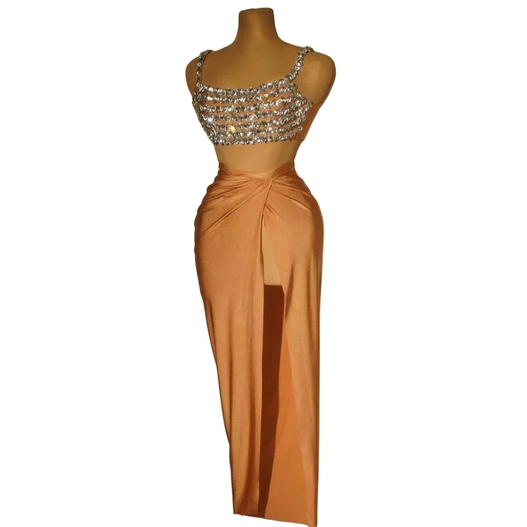 2 Pcs Set Top And Skirts Shinning Rhinestone Dancer Singer Performance Stage Wear Carnival Cheerleading Clubwear 2024 Purple
2 Pcs Set Top And Skirts Shinning Rhinestone Dancer Singer Performance Stage Wear Carnival Cheerleading Clubwear 2024 Purple