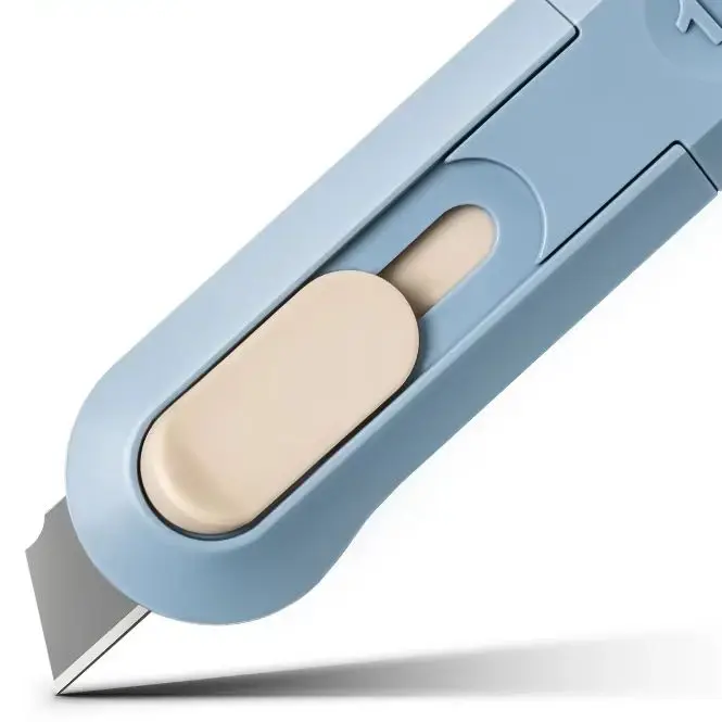 Deli 1 шт. портативный мини-резак для бумаги качественный художественный нож автоматический отскок открывалка для коробок карманный резак для офиса школьные принадлежности
Deli 1 шт. портативный мини-резак для бумаги качественный художественный нож автоматический отскок открывалка для коробок карманный резак для офиса школьные принадлежности