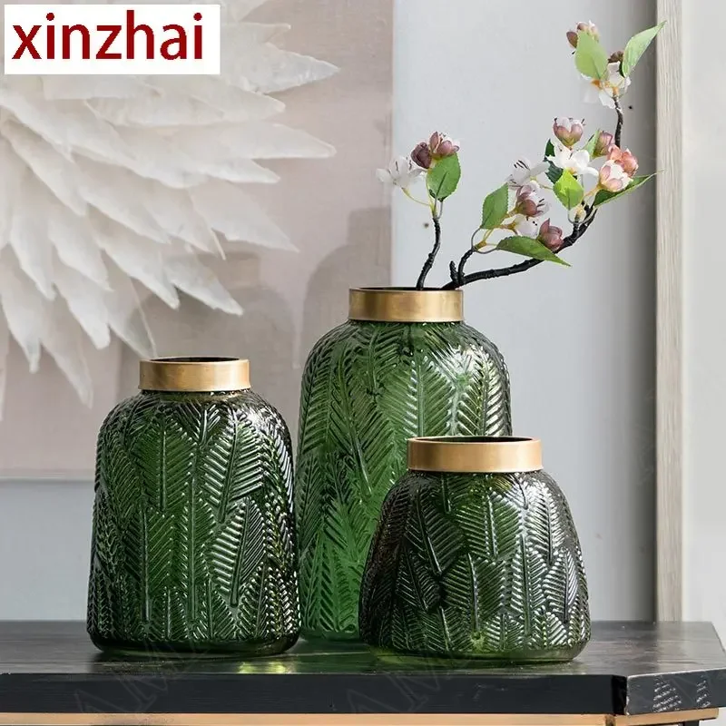 European Grass Vase Golden Stroke Relief Office Desktop Flower Vases Restaurant Art Dried Flowers Organizer Home Decoration
European Grass Vase Golden Stroke Relief Office Desktop Flower Vases Restaurant Art Dried Flowers Organizer Home Decoration