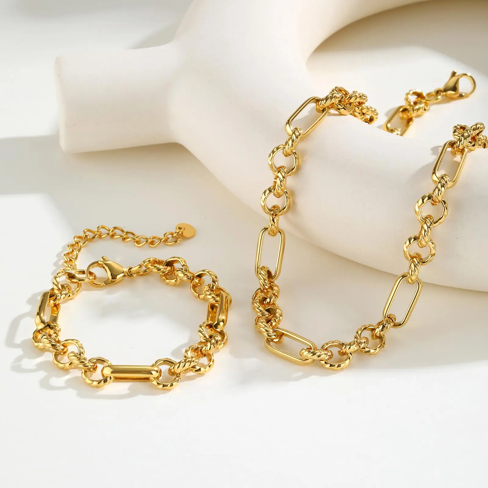 Stainless Steel Twist Texture Chunky Chain Necklace Bracelet for Women Waterproof Fashion 18K Gold Plated Luxury Jewelry Gift
Stainless Steel Twist Texture Chunky Chain Necklace Bracelet for Women Waterproof Fashion 18K Gold Plated Luxury Jewelry Gift