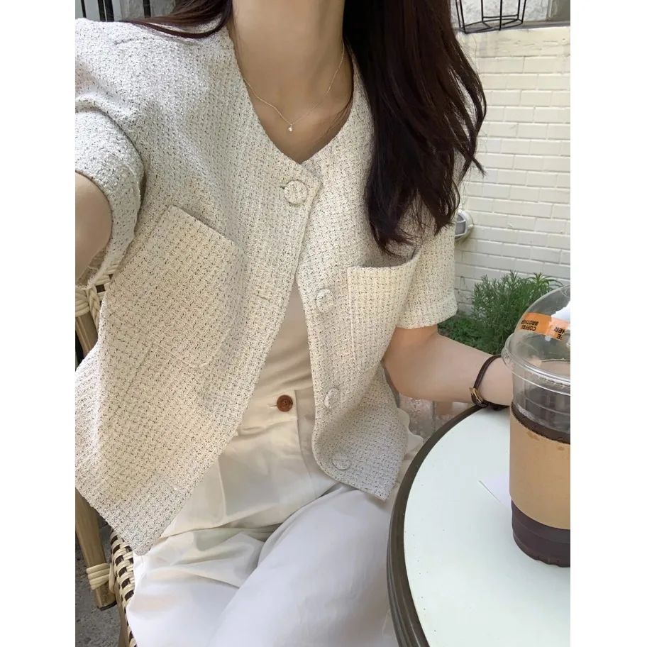 Chic Plaid Short Sleeve Women's Outerwear Korean Style Cardigan Versatile Slimming Spring Autumn Winter Fashionable
Chic Plaid Short Sleeve Women's Outerwear Korean Style Cardigan Versatile Slimming Spring Autumn Winter Fashionable