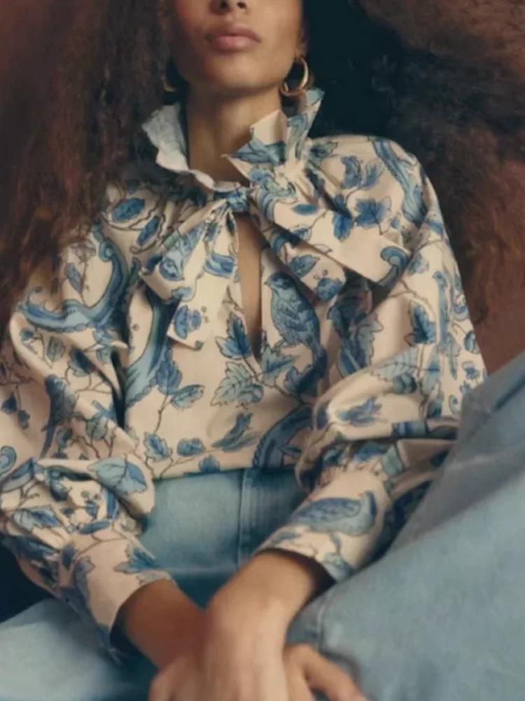 Retro Style Floral Bird Print Pleated Collar Sash Knot Overhead Cotton Shirt Women's Loose Fit Long Sleeve Spring 2026
Retro Style Floral Bird Print Pleated Collar Sash Knot Overhead Cotton Shirt Women's Loose Fit Long Sleeve Spring 2026