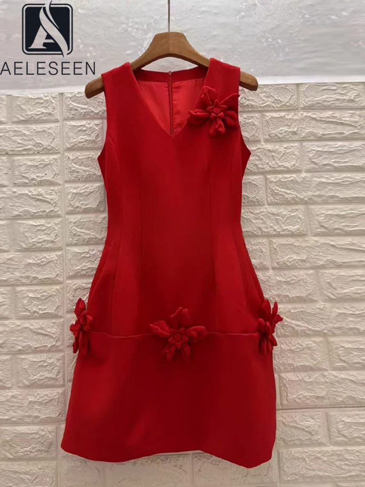 AELESEEN French Elegant Sleeveless Mini Dress 2025 Women Summer New Temperament 3D Flower Embroidery V-Neck Sexy Club Party
AELESEEN French Elegant Sleeveless Mini Dress 2025 Women Summer New Temperament 3D Flower Embroidery V-Neck Sexy Club Party