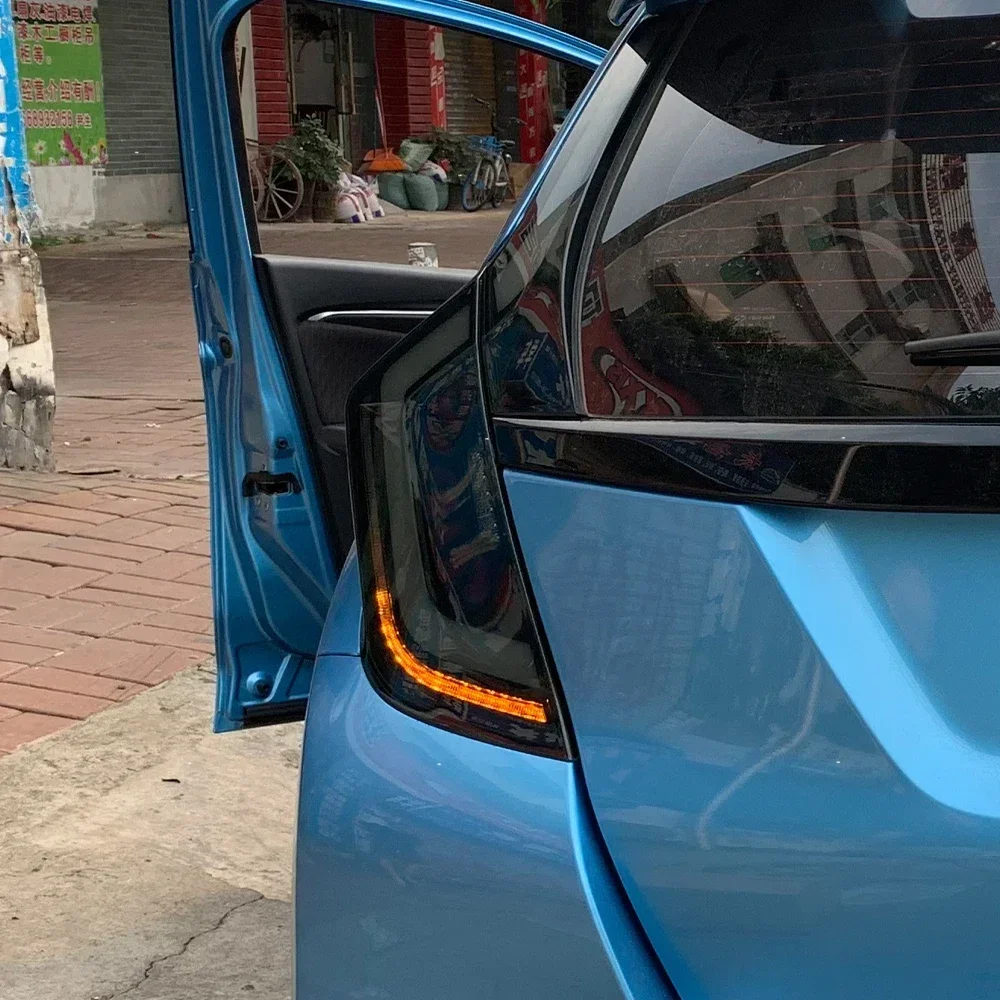 Для Honda Fit GK5 2014-2020 авто задние фонари обновление динамический стример стоп-сигналы аксессуары светодиодные автомобильные задние фонари в сборе
Для Honda Fit GK5 2014-2020 авто задние фонари обновление динамический стример стоп-сигналы аксессуары светодиодные автомобильные задние фонари в сборе