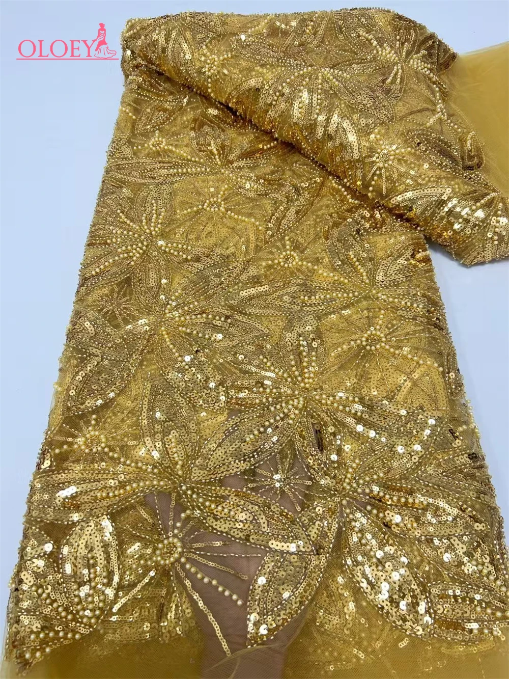 Latest Hot Sale Fashion Africa Lace Fabric High Quality Handmade Embroidery Lace With Beads Sequins Party For Wedding Dress
Latest Hot Sale Fashion Africa Lace Fabric High Quality Handmade Embroidery Lace With Beads Sequins Party For Wedding Dress