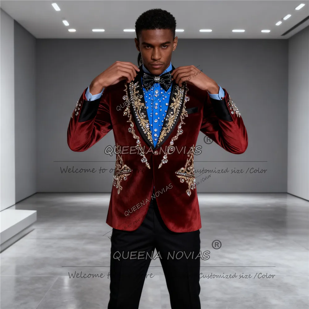 Роскошный костюм с кристаллами и бисером, мужской бархатный костюм для жениха, индивидуальные комплекты из 3 предметов, костюм Homme, мужские банкетные свадебные смокинги
Роскошный костюм с кристаллами и бисером, мужской бархатный костюм для жениха, индивидуальные комплекты из 3 предметов, костюм Homme, мужские банкетные свадебные смокинги