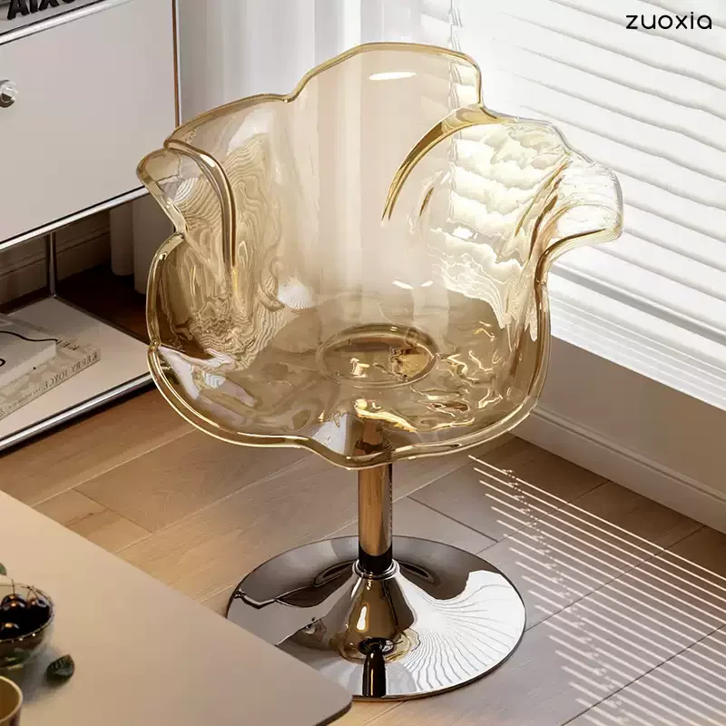 Transparent dining chair creative light luxury liftable living room chair designer plastic backrest
Transparent dining chair creative light luxury liftable living room chair designer plastic backrest