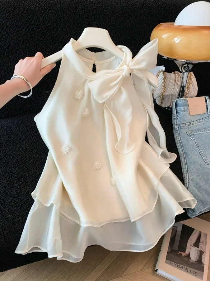 Korean Style Women's Chiffon Shirt Summer 2026 New Loose Slim Fit Top Knot Sleeveless Three Dimensional Flower Deco...
Korean Style Women's Chiffon Shirt Summer 2026 New Loose Slim Fit Top Knot Sleeveless Three Dimensional Flower Deco...