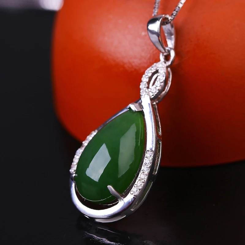 Hotan Drop Spinach Green Loose Stone Ring Face S925 Silver Mounting Jade Pendant
Hotan Drop Spinach Green Loose Stone Ring Face S925 Silver Mounting Jade Pendant
