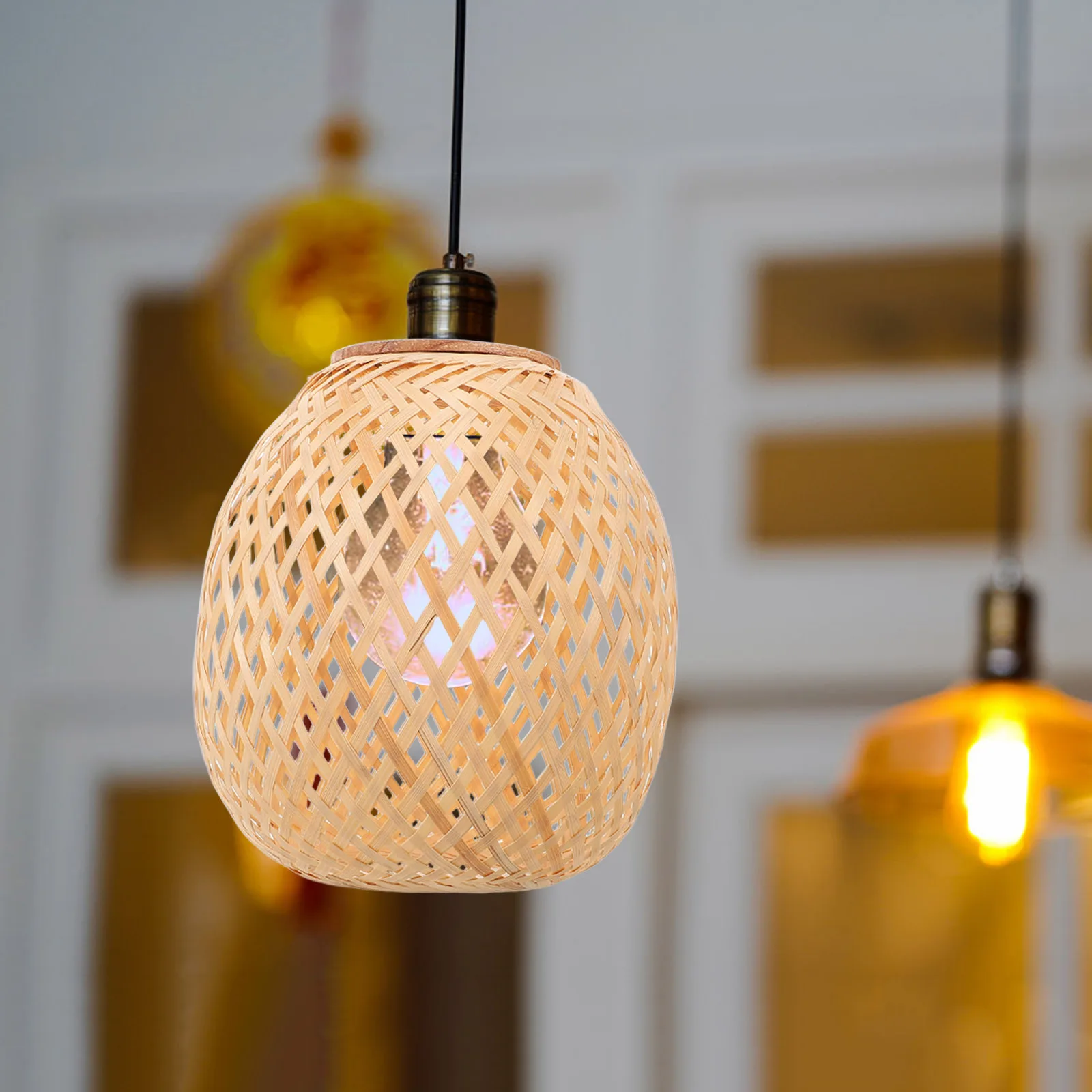 Bamboo Lamp Shades Handwoven Lightweight Pendant Light Cover For Rustic Bedroom Dining Room Decor Chandelier
Bamboo Lamp Shades Handwoven Lightweight Pendant Light Cover For Rustic Bedroom Dining Room Decor Chandelier