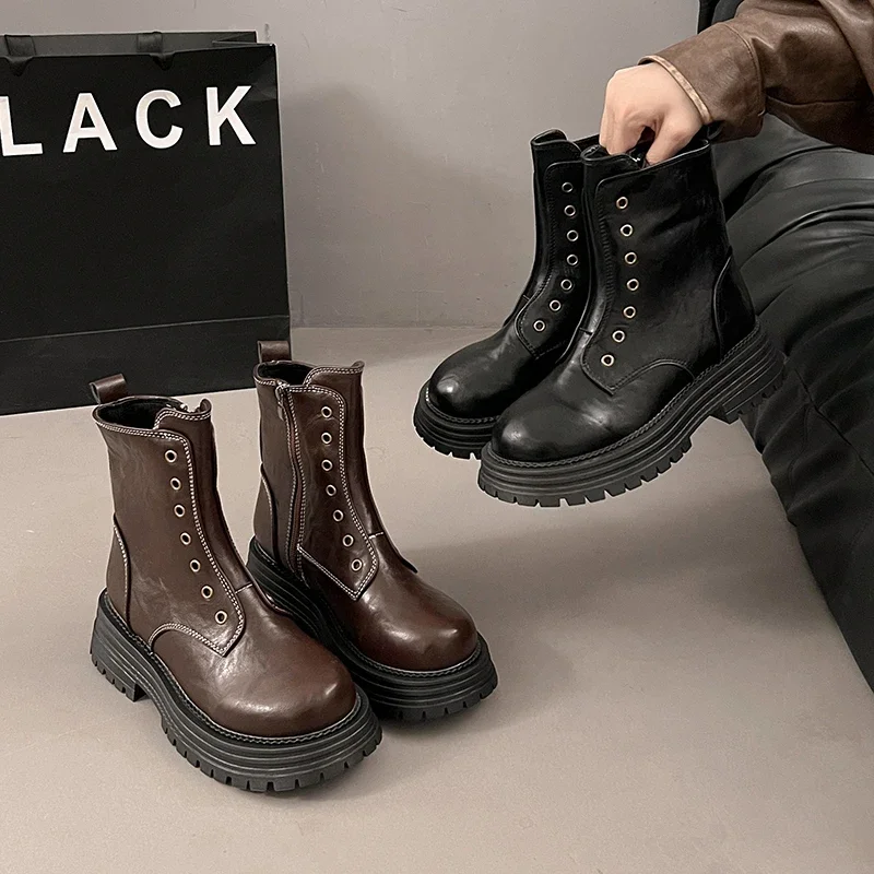 All Seasons Women's Ankle Boots Classic Brown Black Leather Gothic Punk Shoes Mid Heel Short Military Boots Platform Shoes
All Seasons Women's Ankle Boots Classic Brown Black Leather Gothic Punk Shoes Mid Heel Short Military Boots Platform Shoes