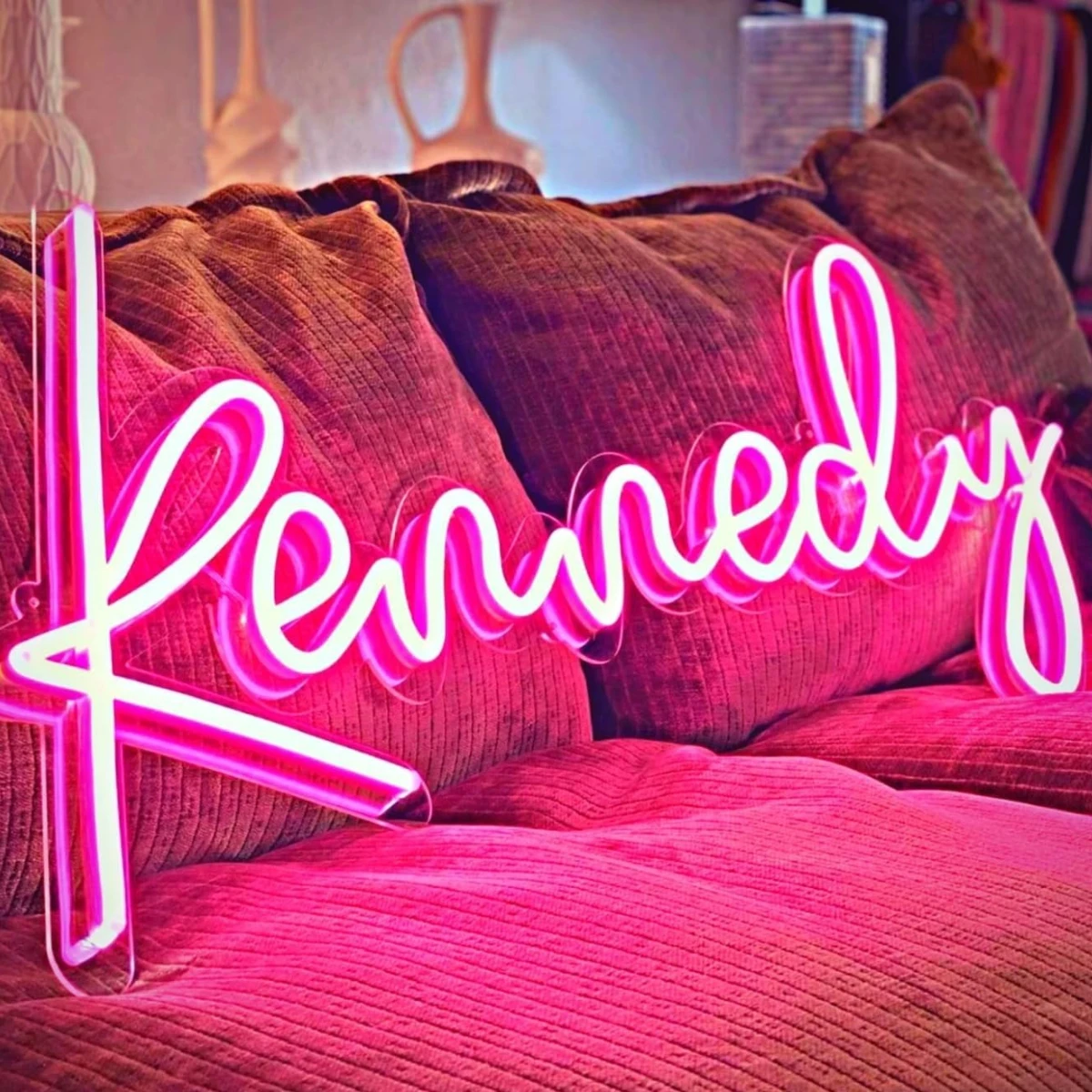 Неоновые вывески на заказ, персонализированное имя, светодиодный неоновый детский мемориальный подарок, можно использовать для дня рождения, вечеринки, украшения стены спальни, светильник
Неоновые вывески на заказ, персонализированное имя, светодиодный неоновый детский мемориальный подарок, можно использовать для дня рождения, вечеринки, украшения стены спальни, светильник