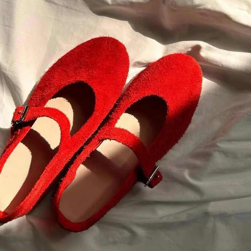 Leather Mary Janes Flats Shoes Women Cow Suede Buckle Strap Ballet Flats Shoes Ladies Spring Autumn Shallow Soft Casual Loafers
Leather Mary Janes Flats Shoes Women Cow Suede Buckle Strap Ballet Flats Shoes Ladies Spring Autumn Shallow Soft Casual Loafers