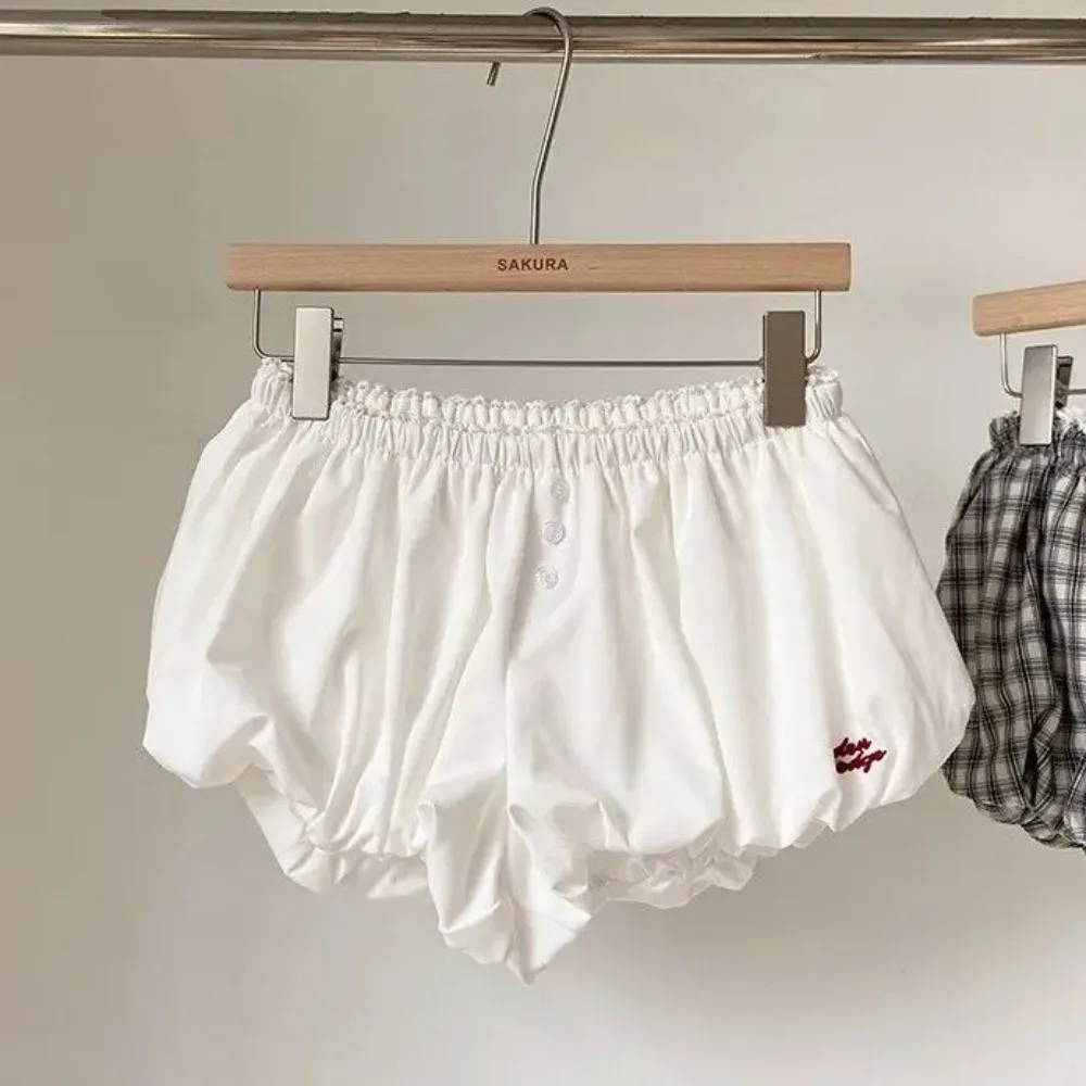 Trendy Y2k Retro Plaid Shorts Sweet Style Vintage Design Elastic Waist Shorts Casual Versatile Fit Wide Leg Shorts Streetwear
Trendy Y2k Retro Plaid Shorts Sweet Style Vintage Design Elastic Waist Shorts Casual Versatile Fit Wide Leg Shorts Streetwear