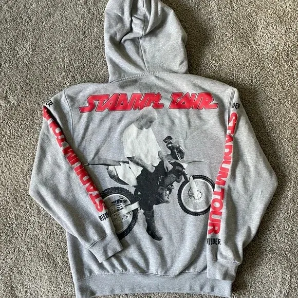 2017 Джастин Бибер, стадион, тур, толстовки, женская толстовка в стиле гранж, хип-хоп, уличная одежда в стиле Харадзюку, повседневная женская одежда Y2k
2017 Джастин Бибер, стадион, тур, толстовки, женская толстовка в стиле гранж, хип-хоп, уличная одежда в стиле Харадзюку, повседневная женская одежда Y2k