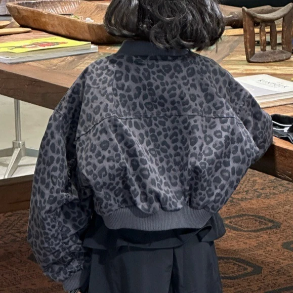 Girls Coat 2025 Autumn and Winter New Childrens Clothing Korean Style Girl Baby Fashionable Leopard Print Short Coat Casual
Girls Coat 2025 Autumn and Winter New Childrens Clothing Korean Style Girl Baby Fashionable Leopard Print Short Coat Casual