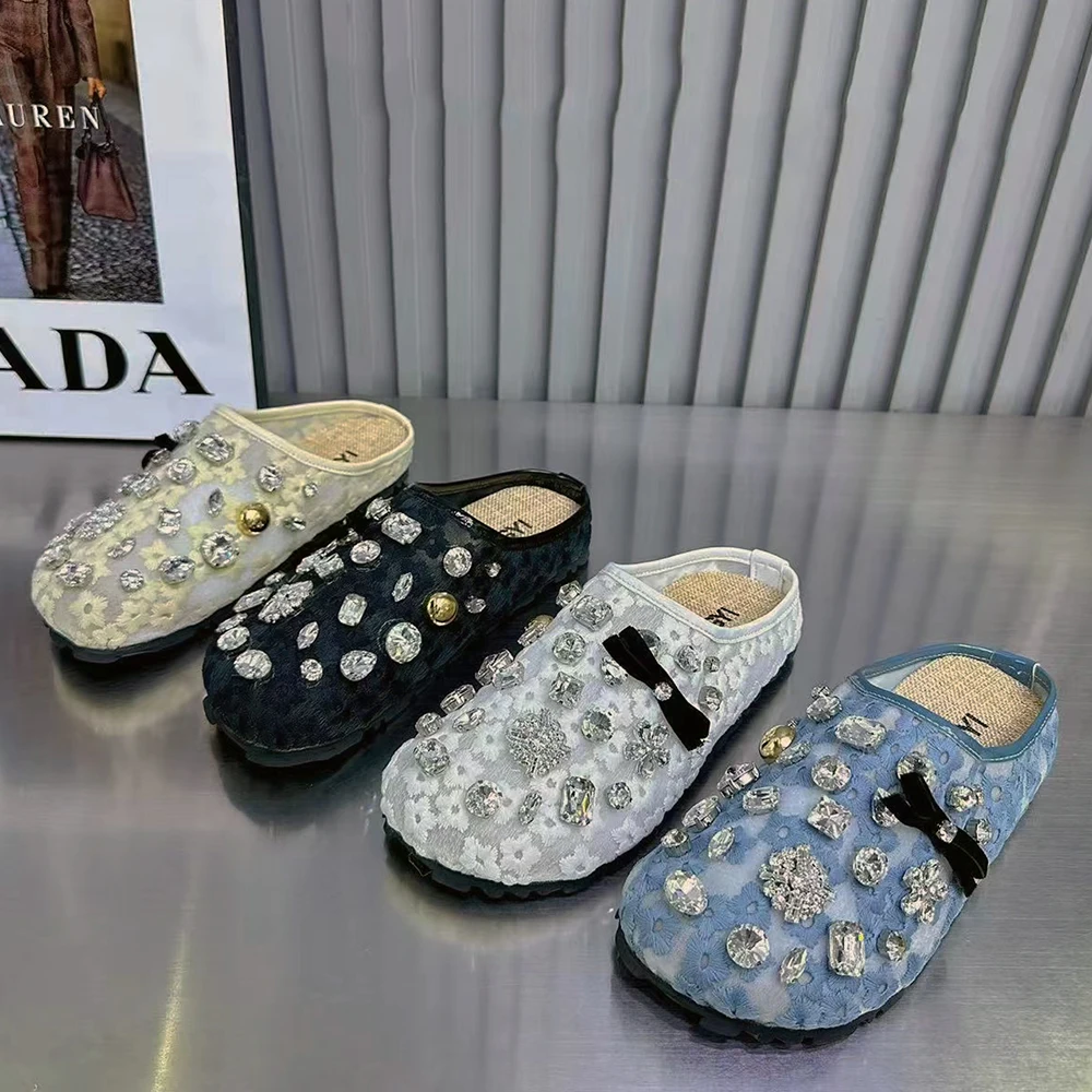 Summer Women Slippers Plus Size Causal Flat Mullers Fashion Rhinestone Women Sandals Designers Women Shoes
Summer Women Slippers Plus Size Causal Flat Mullers Fashion Rhinestone Women Sandals Designers Women Shoes