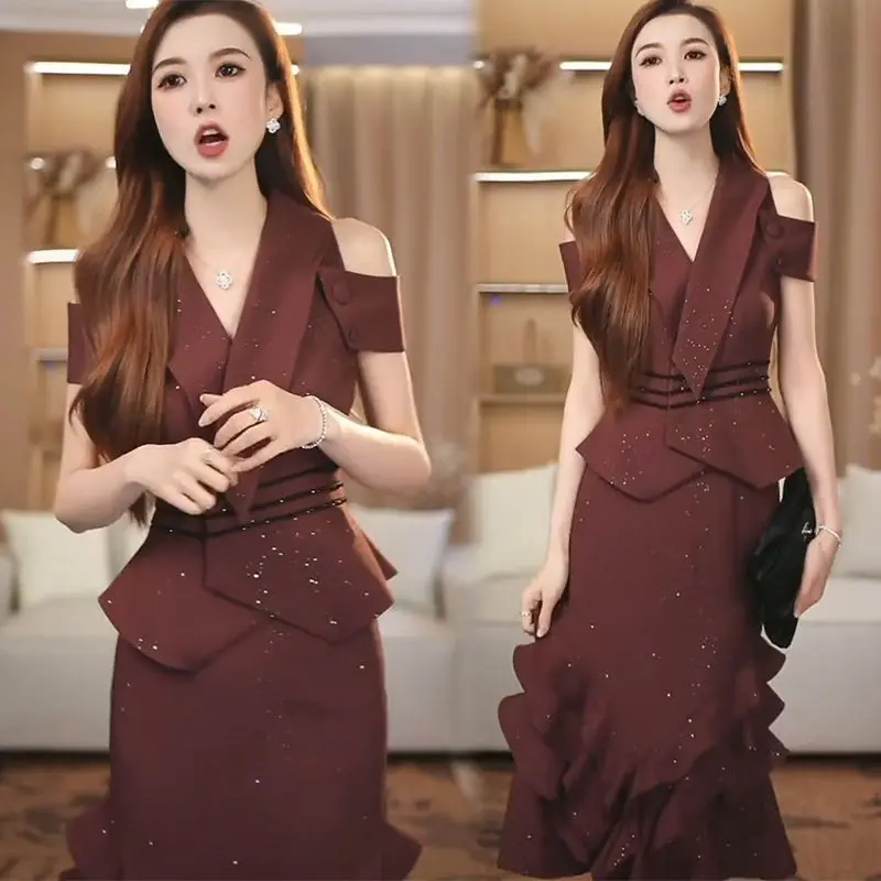 Elegant Shoulder-baring Sleeve Two-piece Set Women's Slim Fit Summer Dress High-end Design Sensation Fashionable Casual Sport...
Elegant Shoulder-baring Sleeve Two-piece Set Women's Slim Fit Summer Dress High-end Design Sensation Fashionable Casual Sport...