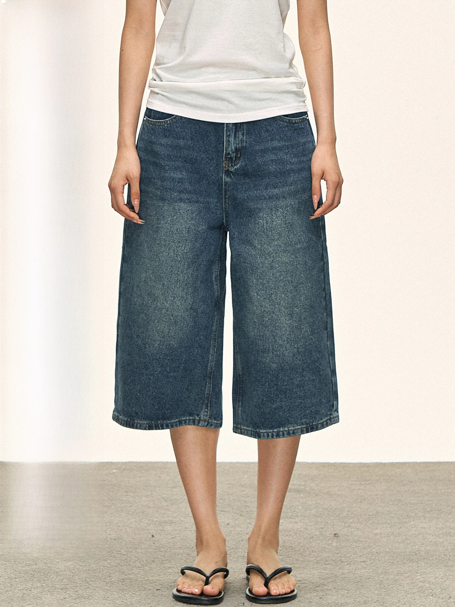 101PASSION Retro Denim Straight Leg Pants Women's Summer Wide Leg Seven-Quarter Loose Fit Versatile Slimming Low Waist Zipper...
101PASSION Retro Denim Straight Leg Pants Women's Summer Wide Leg Seven-Quarter Loose Fit Versatile Slimming Low Waist Zipper...