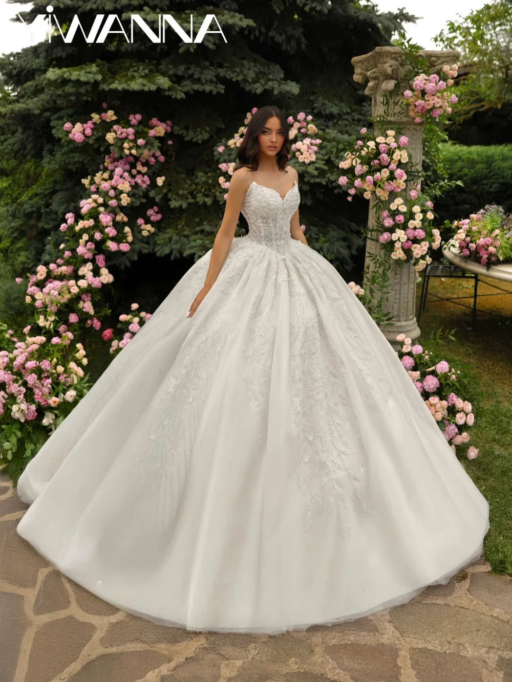 Shimmering Pearls Embroidery Wedding Dress Glamorous Sweetheart Neck Bridal Gown Customized Dreamy Opulent Dresses For Bride
Shimmering Pearls Embroidery Wedding Dress Glamorous Sweetheart Neck Bridal Gown Customized Dreamy Opulent Dresses For Bride