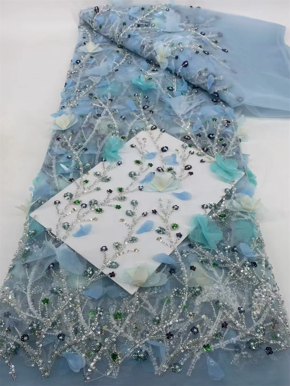 African Sequins Lace Fabric 20245 High Quality Lace Nigerian French Tulle Beaded Lace Fabrics For Sewing Wedding Party Dresses
African Sequins Lace Fabric 20245 High Quality Lace Nigerian French Tulle Beaded Lace Fabrics For Sewing Wedding Party Dresses